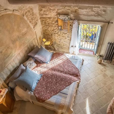 Chambre D'Hotes Au Coquin De Sort เวซง-ลา-โรแมน ภายนอก รูปภาพ