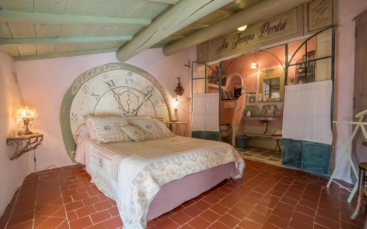 Chambre D'Hotes Au Coquin De Sort เวซง-ลา-โรแมน ภายนอก รูปภาพ